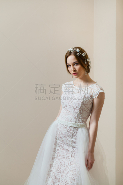 婚礼,自然美,穿衣服,青年女人,草裙,晚礼服,女装,婚纱,裙子,垂直画幅